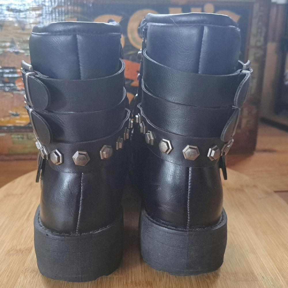 Italina by Summer Rio Stud Rio Motorcycle Ankle Boots EU 39 Womens 8-8.5 Black - Picture 5 of 15
